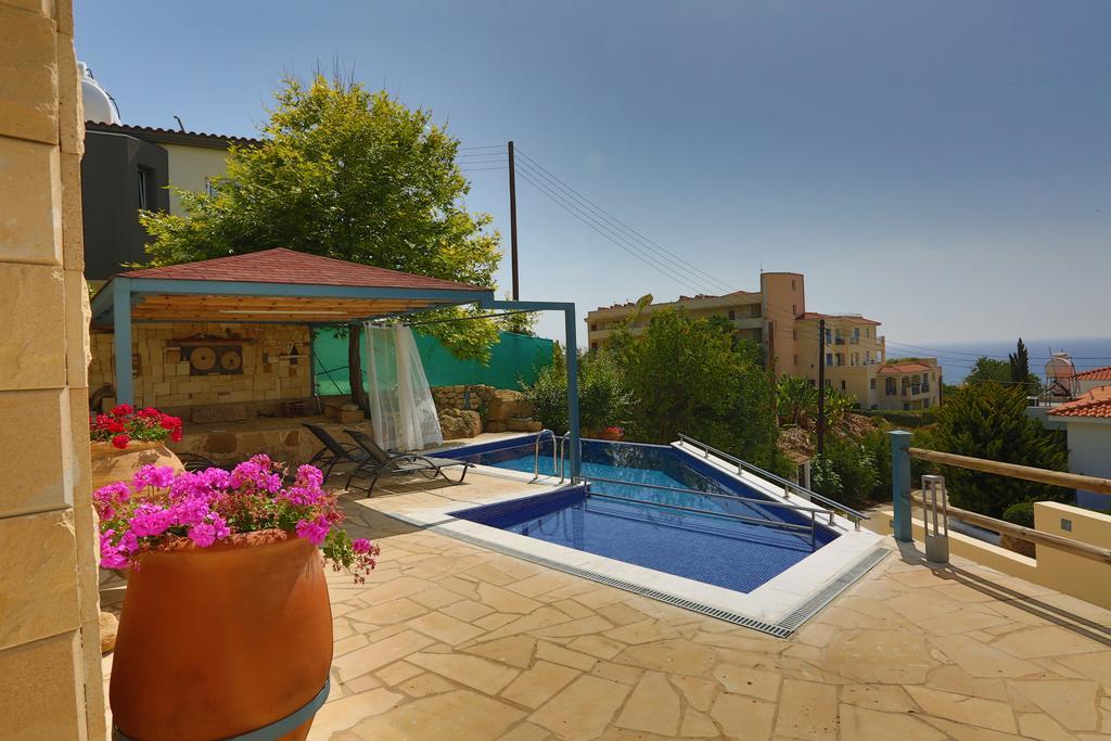 Villa Infinite Blu Paphos Eksteriør billede