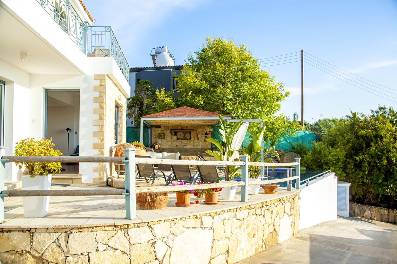 Villa Infinite Blu Paphos Eksteriør billede